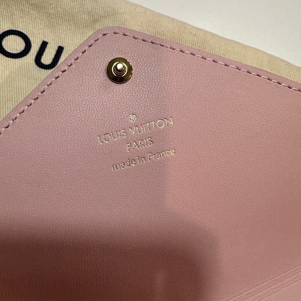 Louis Vuitton Classic Monogram Envelope Clutch - Picture 5 of 10